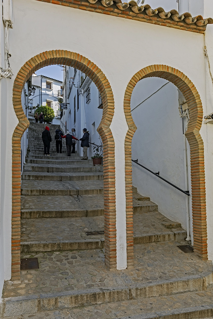 WHITE VILLAGES OF THE CÁDIZ MOUNTAINS