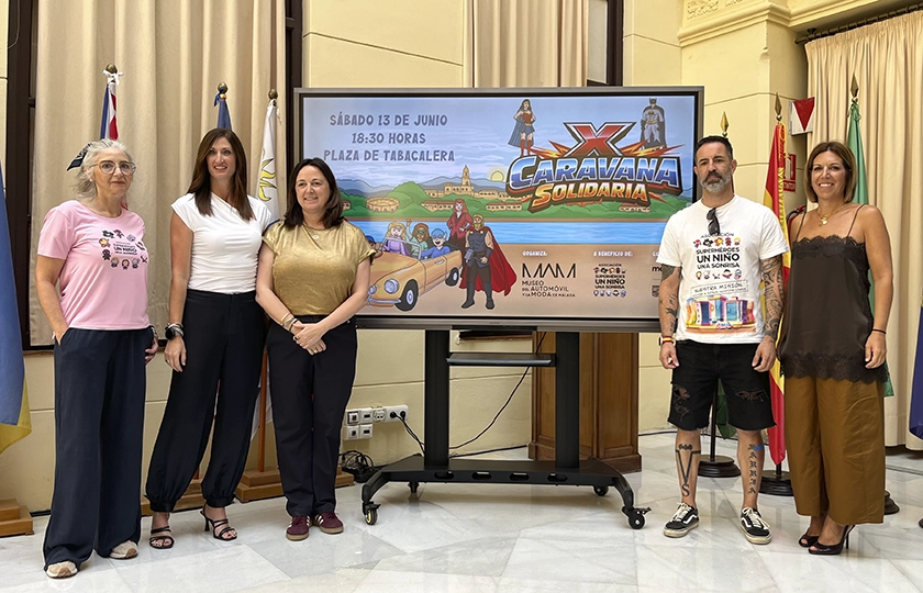 La X Caravana Solidaria volverá a recorrer Málaga para llevar sonrisas a niños hospitalizados