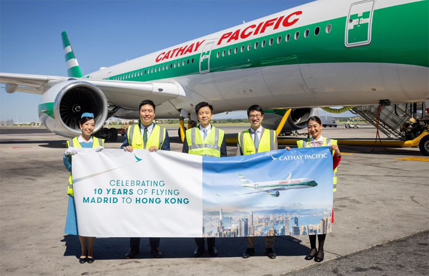 Cathay Pacific cumple 10 años en España