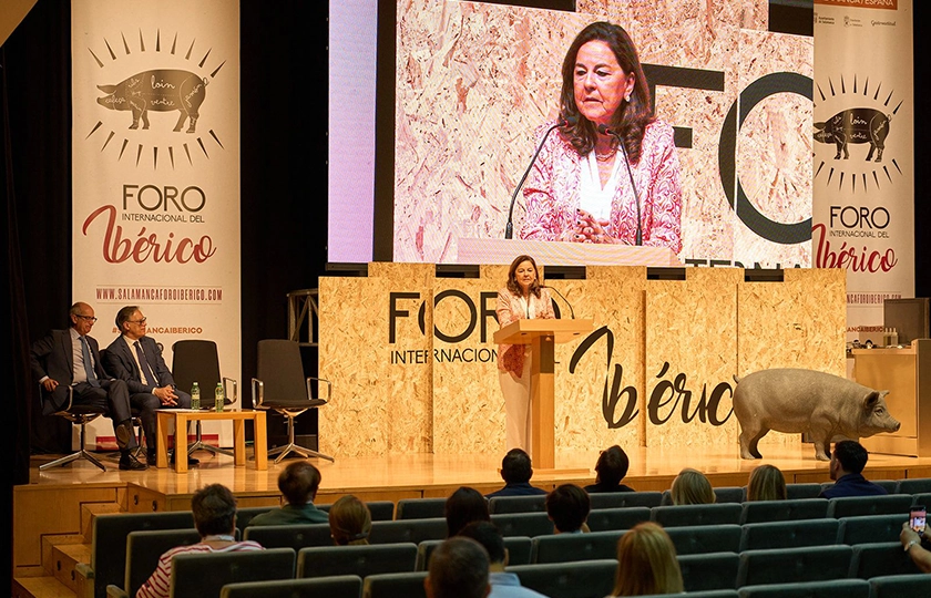 Salamanca ha acogido la quinta edición del Foro Internacional del Ibérico, organizado por el Ayuntamiento de Salamanca y la Diputación Provincial, en colaboración con Gastroactitud.