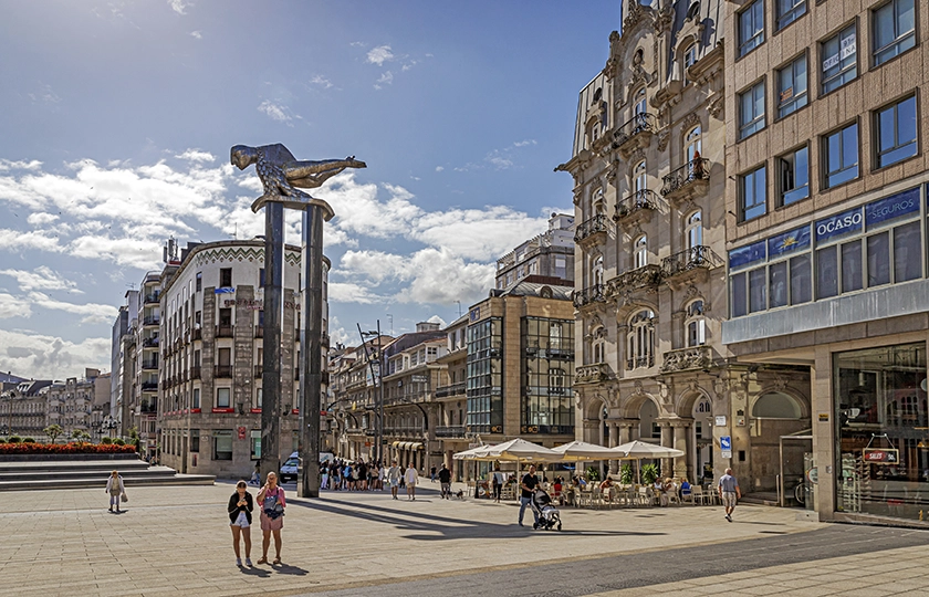 Vigo, a glimmer by the sea