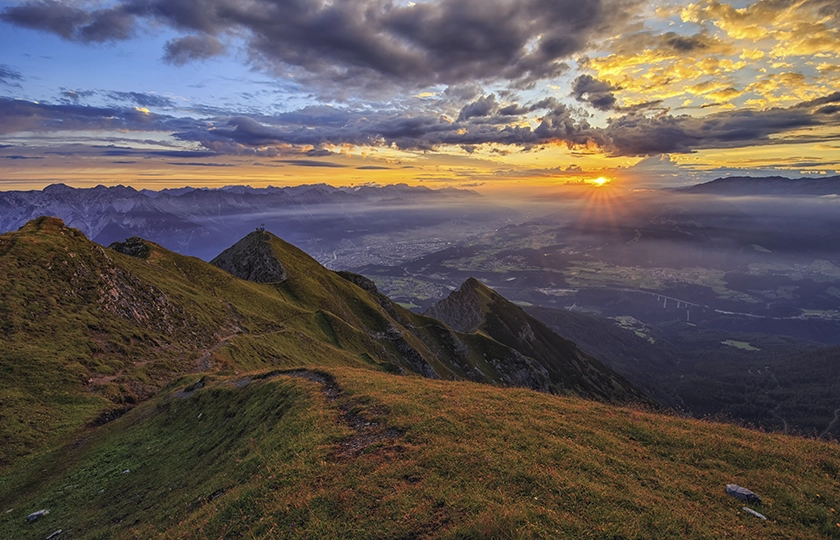 Guía práctica para disfrutar Innsbruck en verano, entre vistas panorámicas y placeres para el paladar