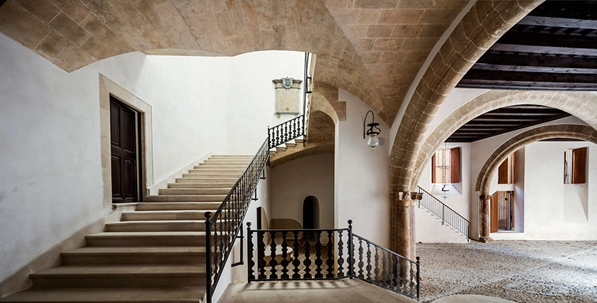 Ruta por los Patios de Palma, una de las expresiones más singulares de la arquitectura mediterránea.