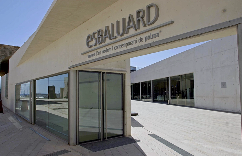 ES BALUARD: EL MUSEO QUE CONVIERTE LA MURALLA DE PALMA EN UNA OBRA DE ARTE VIVA