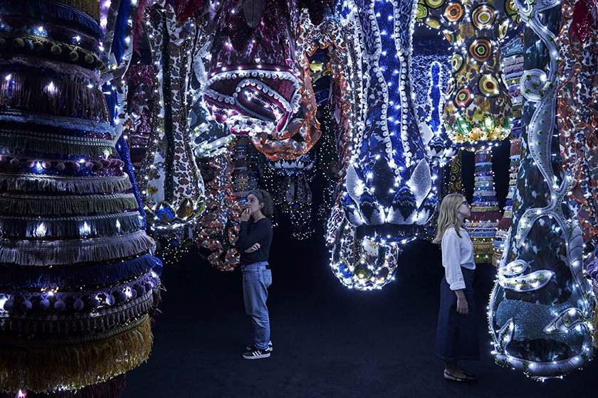 Joana Vasconcelos. Transfiguration