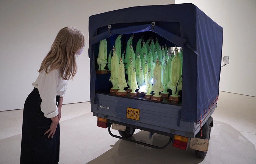Joana Vasconcelos. Transfiguration