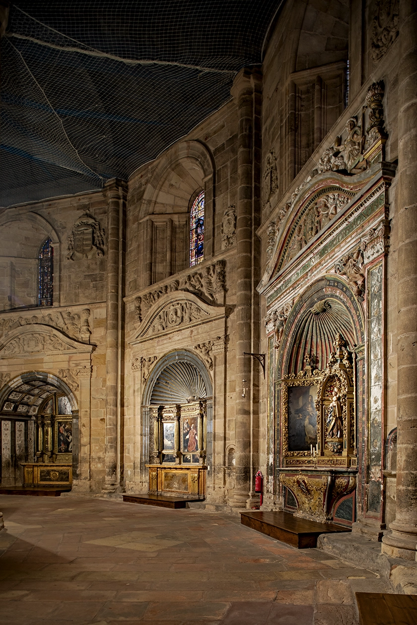 A CATHEDRAL FOR PRAYER AND TO DEFEND THE CITY
