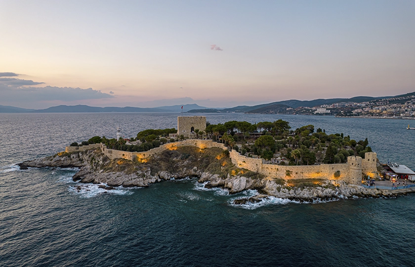 Seis paradas imprescindibles para explorar la costa egea de Türkiye