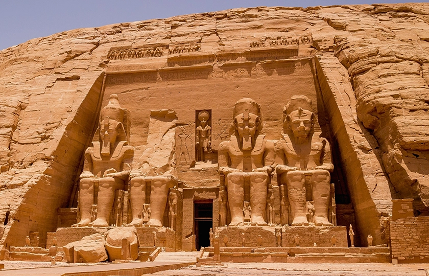 CINCO ESTRELLAS CLUB AMPLÍA EN 2027 SU OPERATIVA DE VUELOS REGIONALES A EGIPTO CON MÁS CIUDADES DE ORIGEN