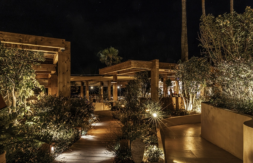 Laguna Beach: el oasis perfecto para alargar el verano en la Costa del Sol (aunque ya sea otoño)