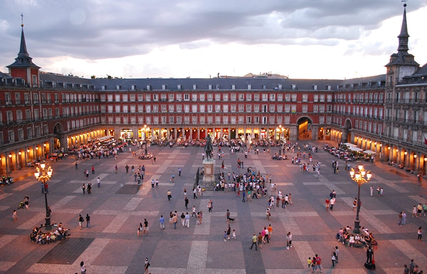 Madrid firma su mejor verano turístico en alojamientos hoteleros
