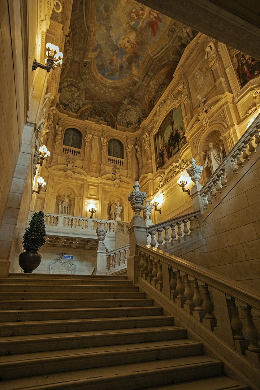 UN PALACIO QUE ES PURO ESPLENDOR Y OPULENCIA