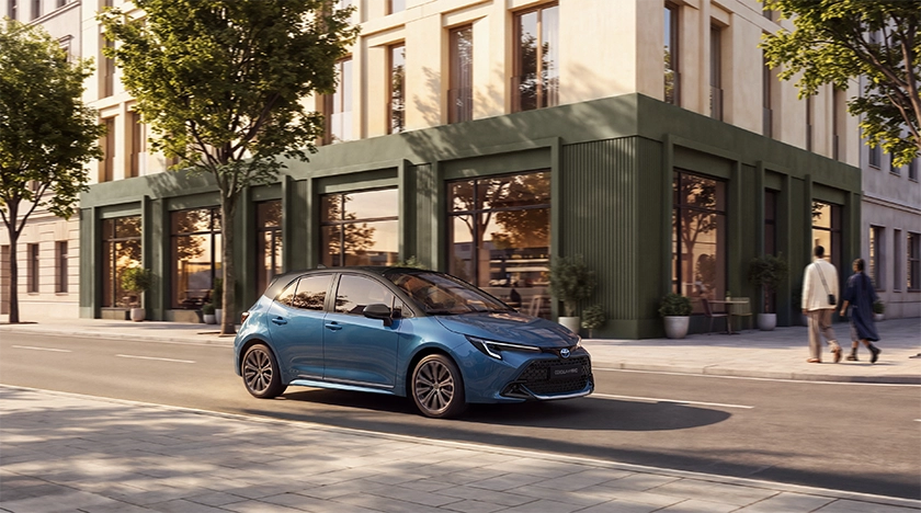La gama Toyota Corolla refuerza su oferta para celebrar su 60 aniversario con una edición especial, el regreso de Style y una mayor presencia de GR SPORT