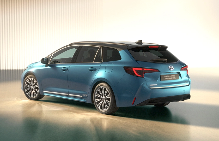 La gama Toyota Corolla refuerza su oferta para celebrar su 60 aniversario con una edición especial, el regreso de Style y una mayor presencia de GR SPORT