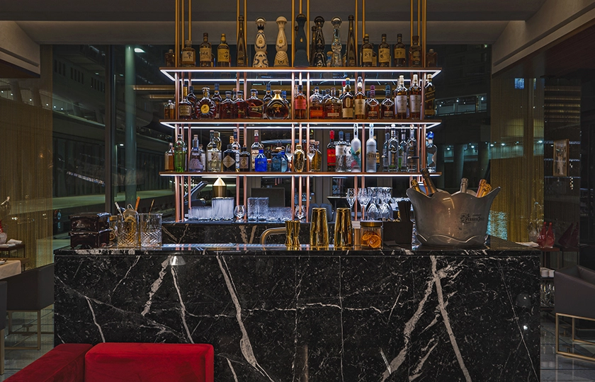 99 Sushi Bar Mónaco, Refined expression of japanese cuisine
