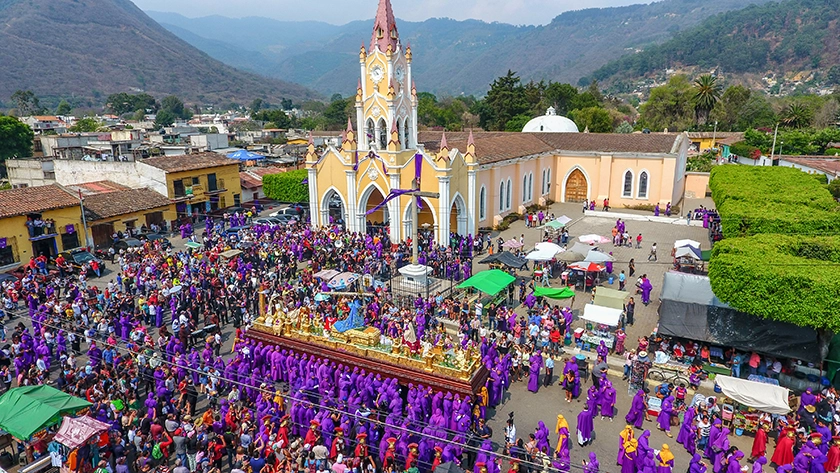 Antigua Guatemala. Un legado bajo volcanes.