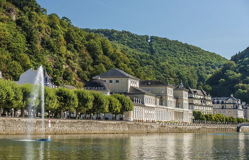 CALIDEZ INVERNAL: CIUDADES BALNEARIO TERMALES DE LA UNESCO EN EL MARCO DE «LAS GRANDES CIUDADES BALNEARIO DE EUROPA»