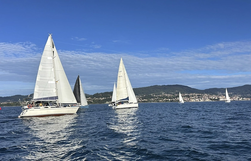 60 PERSONAS CON DISCAPACIDAD INTELECTUAL, FÍSICA O SENSORIAL PARTICIPARON EN LA V REGATA INCLUSIVA “VIGO A VELA”
